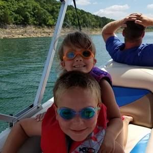 Meet your Posher, Pam